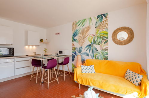 Photo 9 - Appartement de 2 chambres à Sainte-Maxime avec vues à la mer