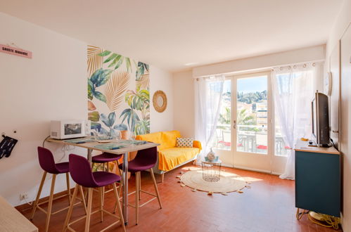 Foto 8 - Apartamento de 2 quartos em Sainte-Maxime com vistas do mar