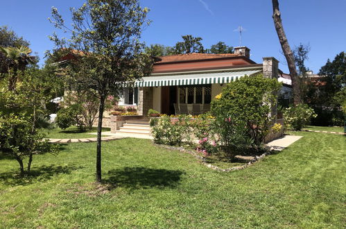 Photo 22 - Maison de 3 chambres à Forte dei Marmi avec jardin et vues à la mer