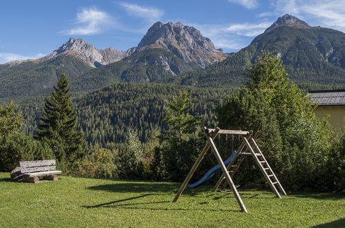 Foto 8 - Appartamento con 2 camere da letto a Scuol