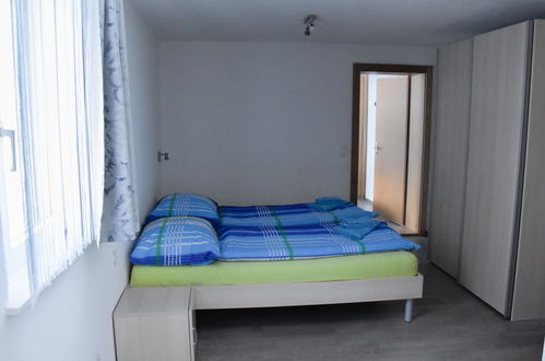 Foto 5 - Apartamento de 2 habitaciones en Saas-Fee con jardín