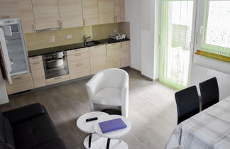 Foto 3 - Apartment mit 2 Schlafzimmern in Saas-Fee mit garten