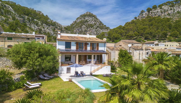 Casa de 3 quartos em Selva com piscina privada e jardim - Foto 2