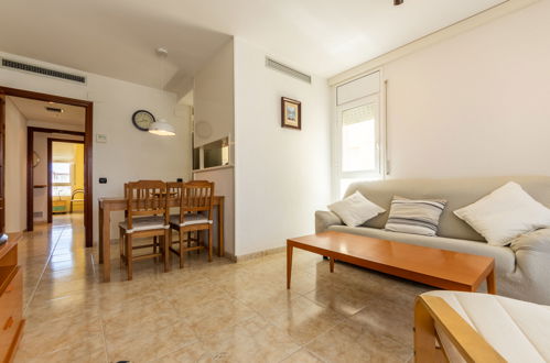 Photo 6 - 2 bedroom Apartment in Cubelles with swimming pool and sea view