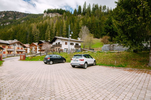 Photo 20 - Appartement de 2 chambres à Canazei avec jardin et vues sur la montagne