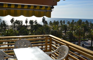 Photo 2 - 2 bedroom Apartment in Salou with terrace and sea view