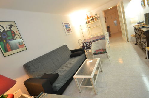 Foto 3 - Apartamento de 2 quartos em Salou com terraço e vistas do mar