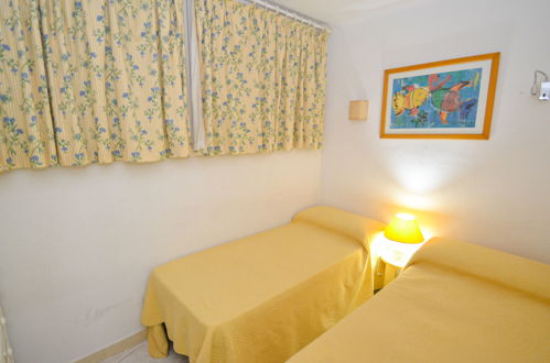 Photo 9 - Appartement de 2 chambres à Salou avec terrasse et vues à la mer