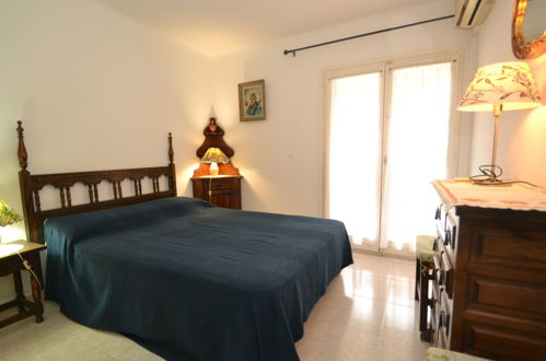 Foto 5 - Appartamento con 2 camere da letto a Salou con terrazza e vista mare