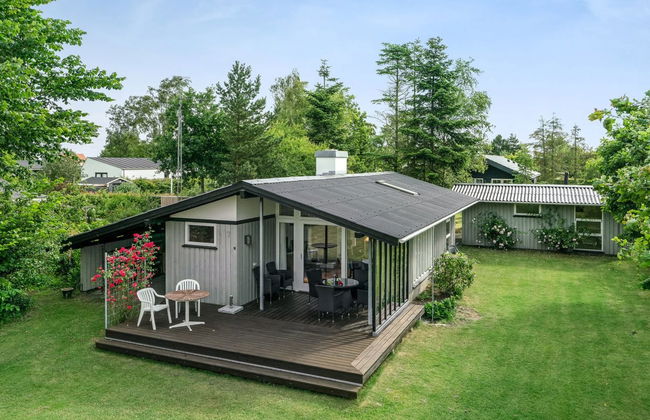 Casa de 2 quartos em Vejlby Fed com terraço - Foto 1