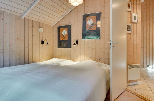 Foto 14 - Casa con 4 camere da letto a Give con terrazza e sauna