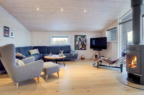 Foto 3 - Casa con 3 camere da letto a Harrerenden con terrazza e sauna