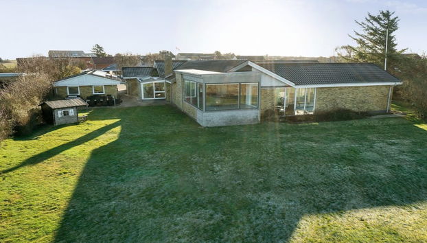 Casa de 4 habitaciones en Hirtshals con terraza - Foto 2