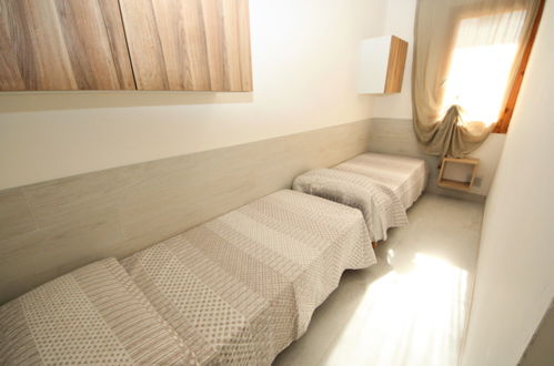 Foto 12 - Appartamento con 2 camere da letto a Rosolina con giardino e vista mare