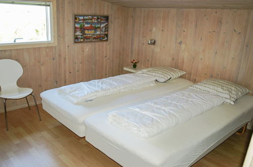 Foto 12 - Casa con 3 camere da letto a Harrerenden con terrazza