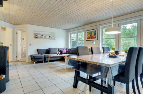 Photo 4 - Maison de 3 chambres à Vesterø Havn avec terrasse et sauna