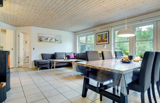 Photo 2 - Maison de 3 chambres à Vesterø Havn avec terrasse et sauna