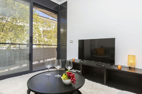 Foto 10 - Appartamento con 2 camere da letto a Castell-Platja d'Aro con piscina e vista mare
