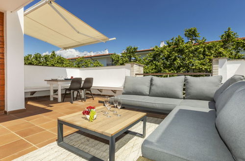 Foto 5 - Appartamento con 2 camere da letto a Castell-Platja d'Aro con piscina e giardino