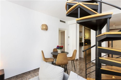 Foto 8 - Appartamento con 2 camere da letto a Castell-Platja d'Aro con piscina e vista mare