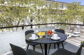 Photo 2 - Appartement de 2 chambres à Castell-Platja d'Aro avec piscine et vues à la mer