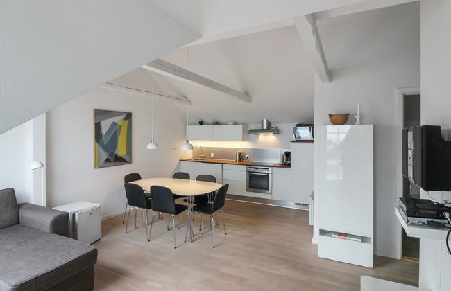 Apartamento de 2 quartos em Allinge com piscina e terraço - Foto 4