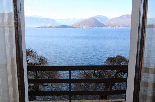 Photo 15 - Maison de 3 chambres à Laveno Mombello avec jardin et vues sur la montagne