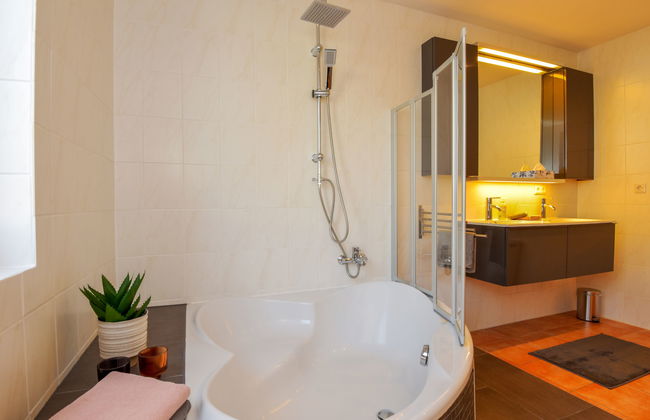 Apartamento de 2 quartos em Zella-Mehlis com jardim - Foto 40
