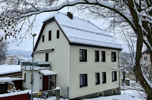 Photo 14 - Appartement de 2 chambres à Zella-Mehlis avec jardin