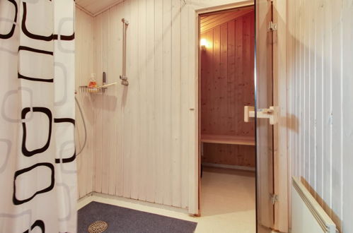 Photo 9 - Maison de 1 chambre à Løkken avec terrasse et sauna