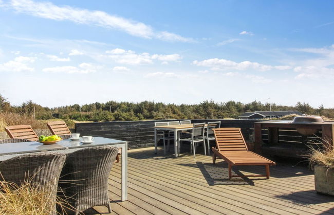 Casa de 4 quartos em Løkken com piscina privada e terraço - Foto 11