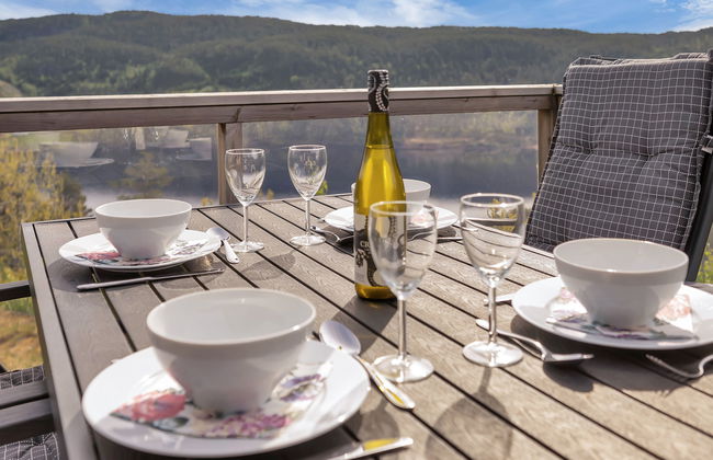 4 bedroom House in Fossdal with garden and terrace - Photo 14