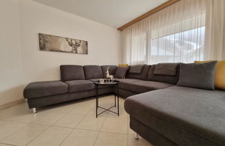 Photo 3 - 2 bedroom Apartment in Saas-Fee with sauna and hot tub