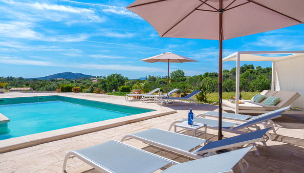 Casa de 4 quartos em Selva com piscina privada e jardim - Foto 4