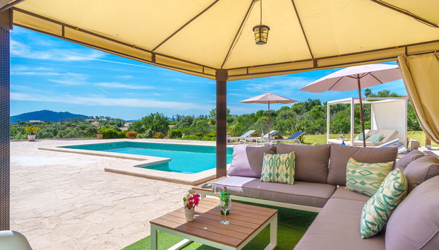 Casa de 4 quartos em Selva com piscina privada e jardim - Foto 3