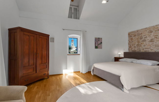 Casa de 3 quartos em Sutivan com piscina privada e jardim - Foto 23