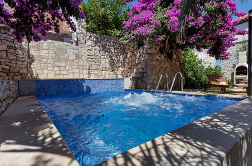Foto 39 - Casa de 2 habitaciones en Sutivan con piscina privada y vistas al mar