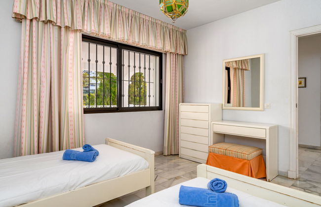 Maison de 4 chambres à Mijas avec piscine privée et jardin - Photo 15