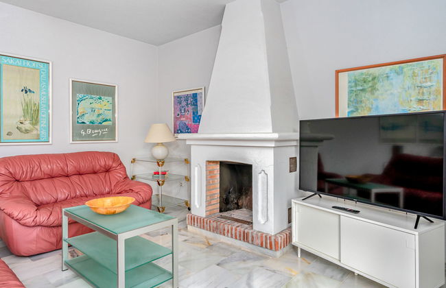 Maison de 4 chambres à Mijas avec piscine privée et jardin - Photo 3