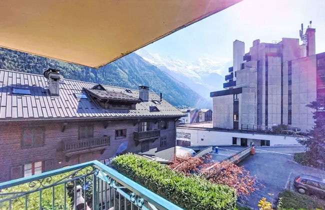 2 bedroom Apartment in Chamonix-Mont-Blanc - Photo 13