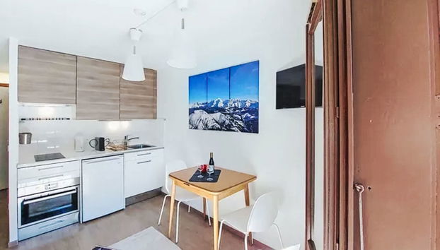 2 bedroom Apartment in Chamonix-Mont-Blanc - Photo 2