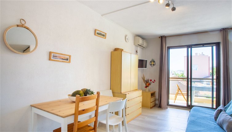 Foto 1 - Apartment mit 2 Schlafzimmern in Le Lavandou mit blick aufs meer