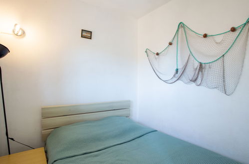 Photo 10 - 2 bedroom Apartment in Le Lavandou