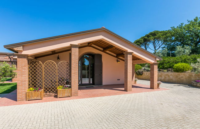Casa de 2 quartos em San Vincenzo com piscina e jardim - Foto 34