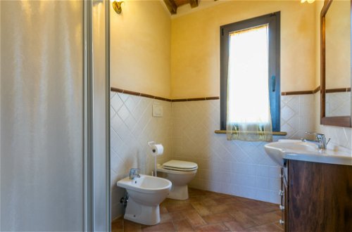 Foto 23 - Casa con 2 camere da letto a San Vincenzo con piscina e vista mare