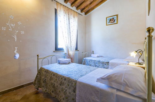 Foto 13 - Haus mit 2 Schlafzimmern in San Vincenzo mit schwimmbad und blick aufs meer