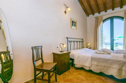 Foto 15 - Casa con 2 camere da letto a San Vincenzo con piscina e vista mare
