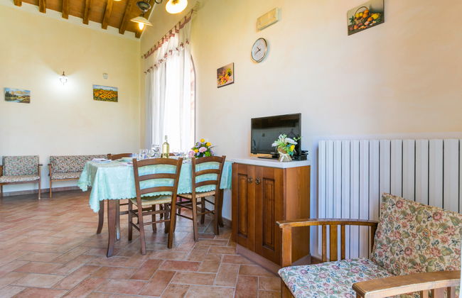 Casa de 2 quartos em San Vincenzo com piscina e jardim - Foto 9