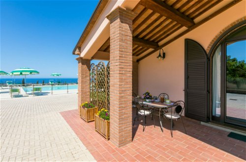 Photo 38 - Maison de 2 chambres à San Vincenzo avec piscine et vues à la mer