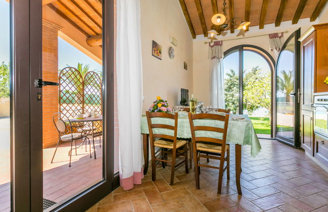 Casa de 2 quartos em San Vincenzo com piscina e jardim - Foto 7